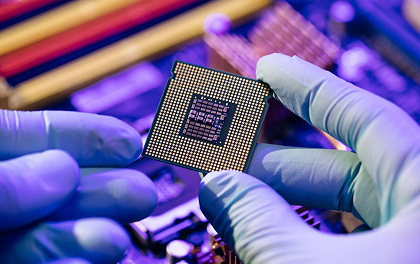 CVD Diamond for Semiconductors & Quantum Computing